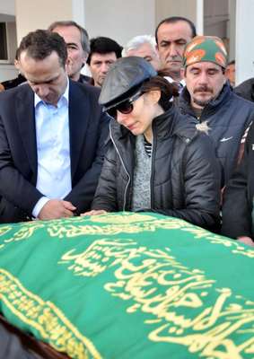 Hastanede tedavi gördükten 10 saat sonra kalp krizinden öldü