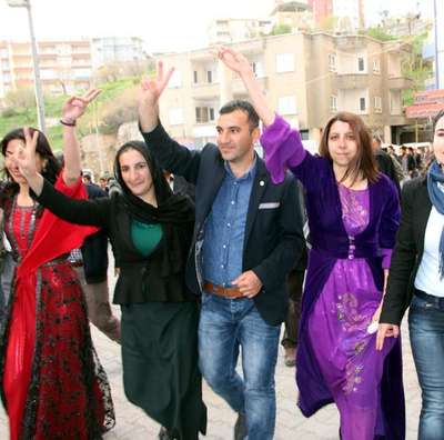 Uludere'de 11 yakınını kaybeden HDP adayı Encü: Roboski mücadelesini Meclise taşıyoruz