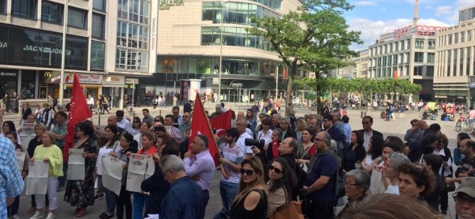 CHP'den Frankfurt'ta Sözcü protestosu 