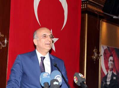 İzmir'de CHP'den alkışlı seçim startı