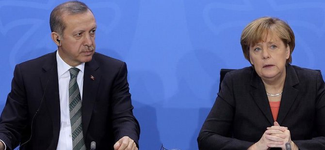 Merkel: Türkiye'ye parasal yardım yapılmayacak