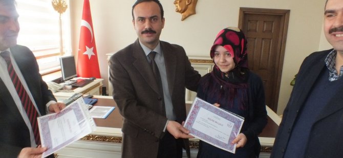 Birincilik haberini hayvan otlatırken aldı
