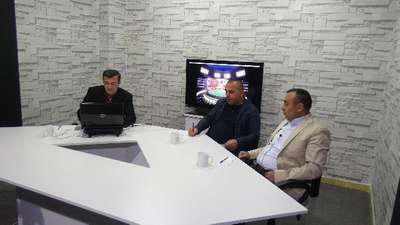 Gebzespor taraftarı Batı Yakası TV'yi basıp, canlı yayında Başkanı istifadan vazgeçirmeye çalıştı