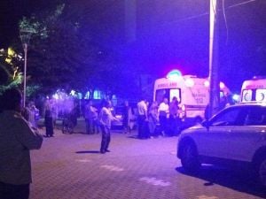 Teravih namazında sinek ilacından zehirlendiler