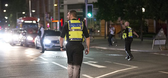 Londra'da üç bölgede terör alarmı