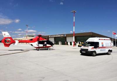 32 haftalık bebek ambulans helikopterle sevk edildi