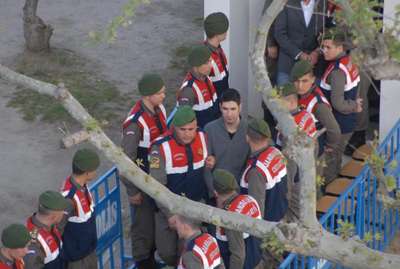 Soma'da 301 madencinin can verdiği facianın 45 sanıklı davasında, 8 tutuklu da getirildi (5)