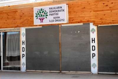 Serik'te HDP tabelası gerginliği (2)