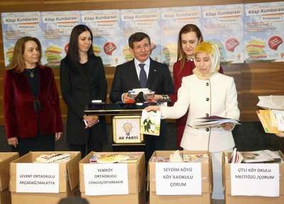 Davutoğlu: Şu kritik dönemde tam da Ağrı'da saldırılar sürerken çözüm sürecine sahip çıkınız (2)