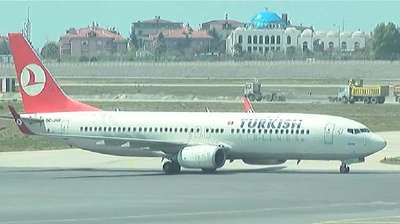 Bomba ihbarı yapılan THY uçağı geri döndü (1)