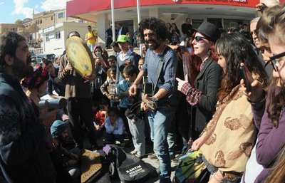 Mardin'de görüntü kirliliğinden kurtarılan cadde törenle açıldı