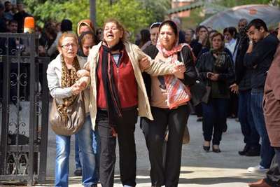 Samsun'da kazada ölen üniversiteli Alper Ballı, Adana'da toprağa verildi