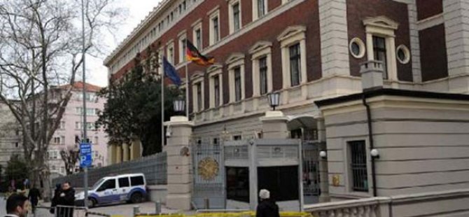 Alman Konsolosluğu'nda bomba alarmı