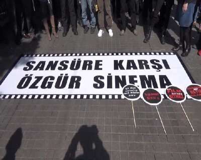 İstiklal Caddesi'nde sinemacılardan "Sansüre karşı özgür sinema" yürüyüşü