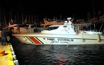 Bodrum'da batan kaçak göçmen teknesi ardından yürek burkan ağlama