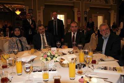 Bakan Eroğlu, Kılıçdaroğlu'nu eleştirerek başladı