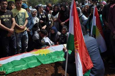 Erbil'deki patlamada ölen 2 kişi Mardin'de toprağa verildi