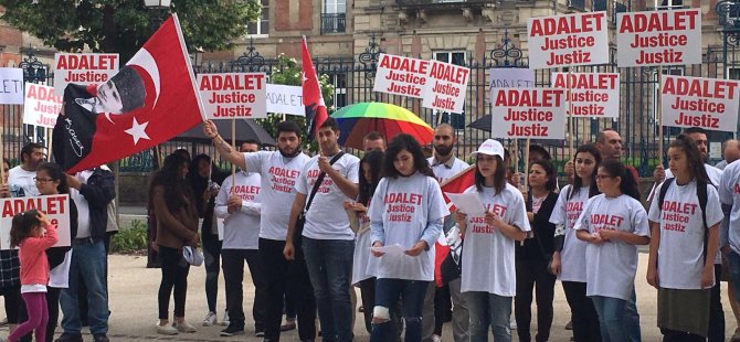 CHP'li gençlerden Fransa'da adalet protestosu