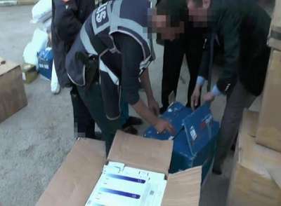 Kargo kamyonunda kaçak sigara sevkiyatı