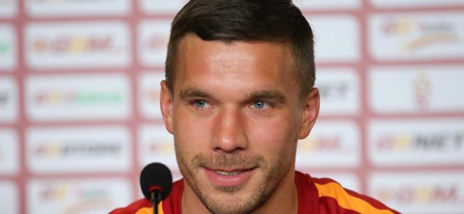 Podolski için özel emoji