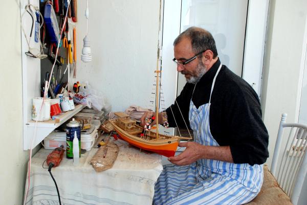 'Artist Osman' maket tekne ustası oldu