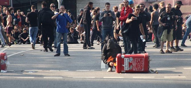 Hamburg polisi vatandaştan yardım istedi