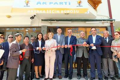 Rektör Harmandar, AK Parti seçim bürosunu açtı