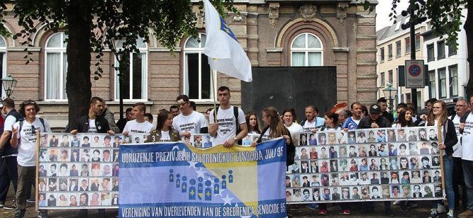 Hollanda'da Srebrenitsa kurbanları anıldı