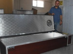 10 ülkeye klimalı tabut satıyor