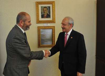 Kılıçdaroğlu, DİSK, KESK, TMMOB ve TTB yöneticileri ile görüştü