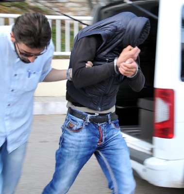 Taciz şüphelisini esnaf yakaladı