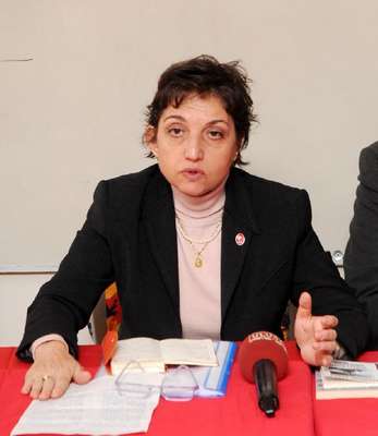 İnci Özdil: Hakkari'de sanat olsaydı silah değil, keman tutarlardı