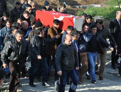 İntihar eden uzman çavuş son yolculuğuna uğurlandı