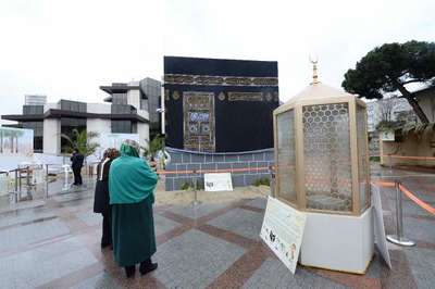 Üsküdar'da Kabe maketi ile selfie