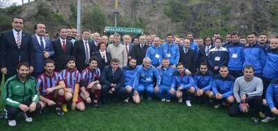 Feyzioğlu, Karadeniz Baroları Futbol Turnuvası’nın açılışına katıldı '