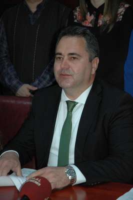 İzmir Barosu'ndan avukatın tutuklanmasına tepki