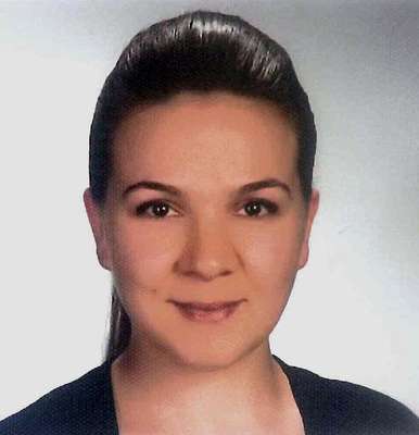 Belediye sekreteri evinde intihar etti