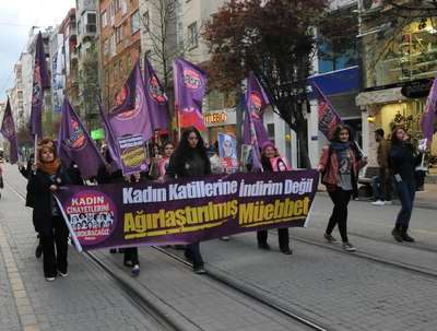 Eskişehir'de kadınlar yürüdü