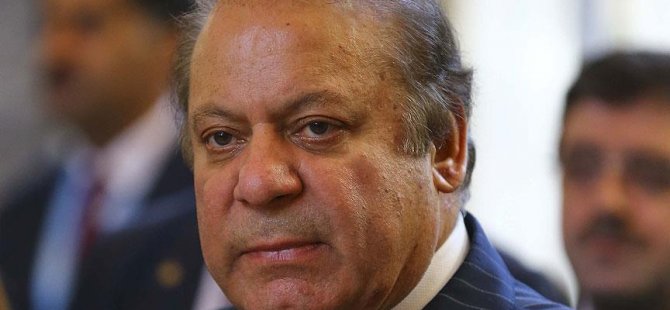 Pakistan Başbakanı görevden uzaklaştırıldı