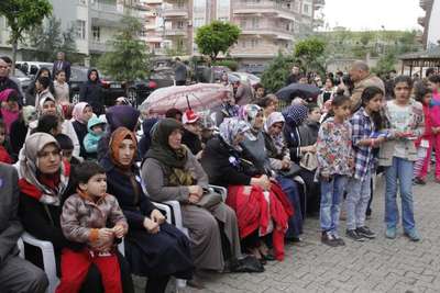 Şanlıurfa’da 23 Nisan kutlamalarına yağmur engeli