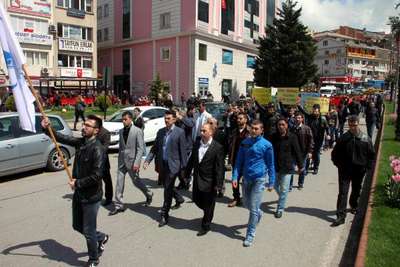 Ereğli'deki yürüyüşte Ermenistan bayrağı yakıldı