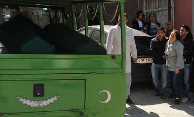 Kağıthane'de iki kadın kömür sobasından zehirlenerek öldü