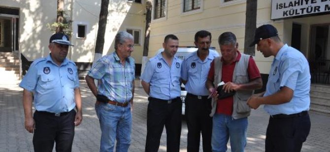 Tatilde kaybolan çantasını gurbetçiye teslim ettiler