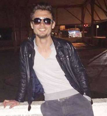 Parkta çıkan kavgada bıçakla öldürüldü