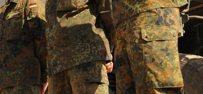 Almanya'da 37 bin asker hazır bekletiliyor