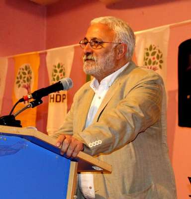 HDP Genel Başkan Yardımcısı Oluç: Bu hükümet programınızla mı bize barışı öğreteceksiniz?