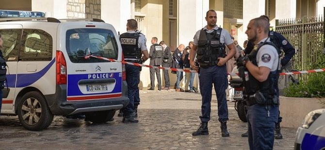 Paris'te patlayıcı madde bulundu