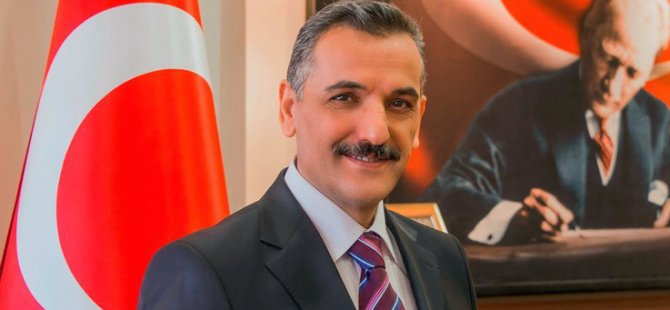'Öğrencileri terbiye için hafif okşayın'
