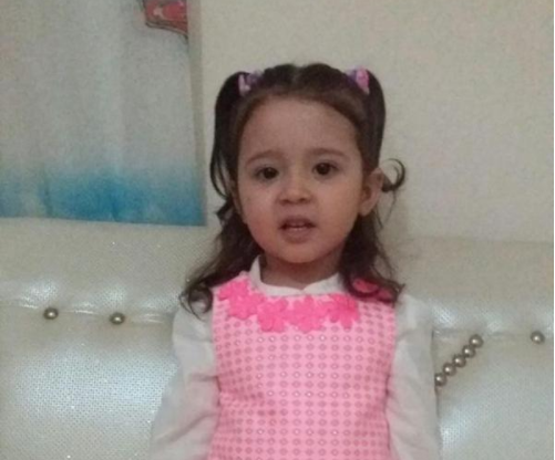 Minik Gökçe uygun kök hücre bekliyor