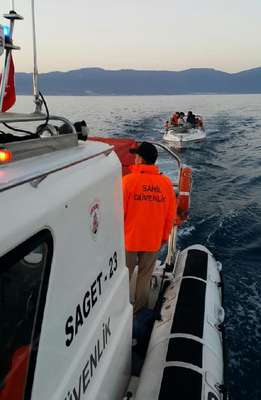 Yunan adalarına kaçak akınına Sahil Güvenlek engeli